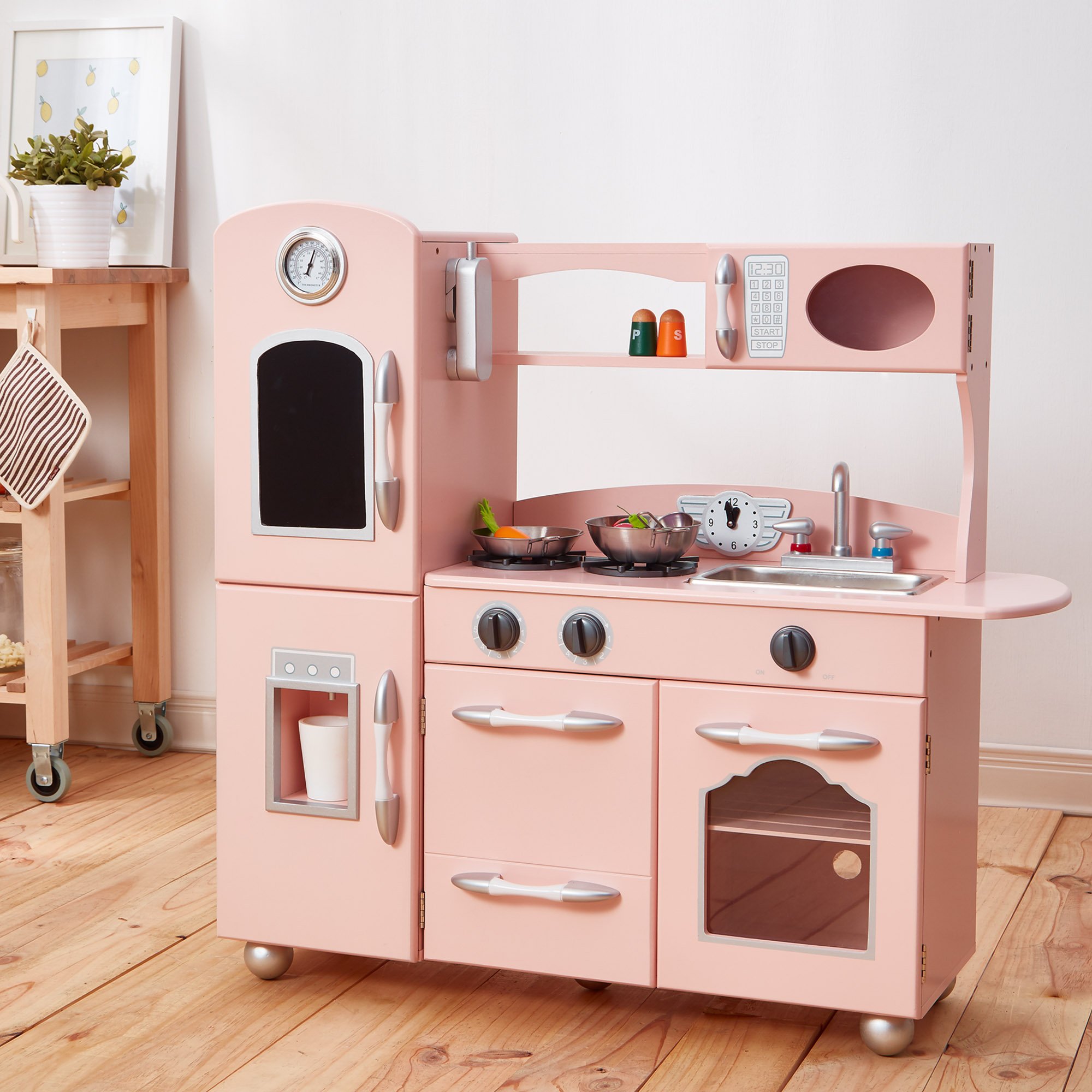 Teamson Kids - Retro Pink Play Kichen (1 Piece)